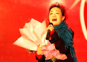 動人演唱